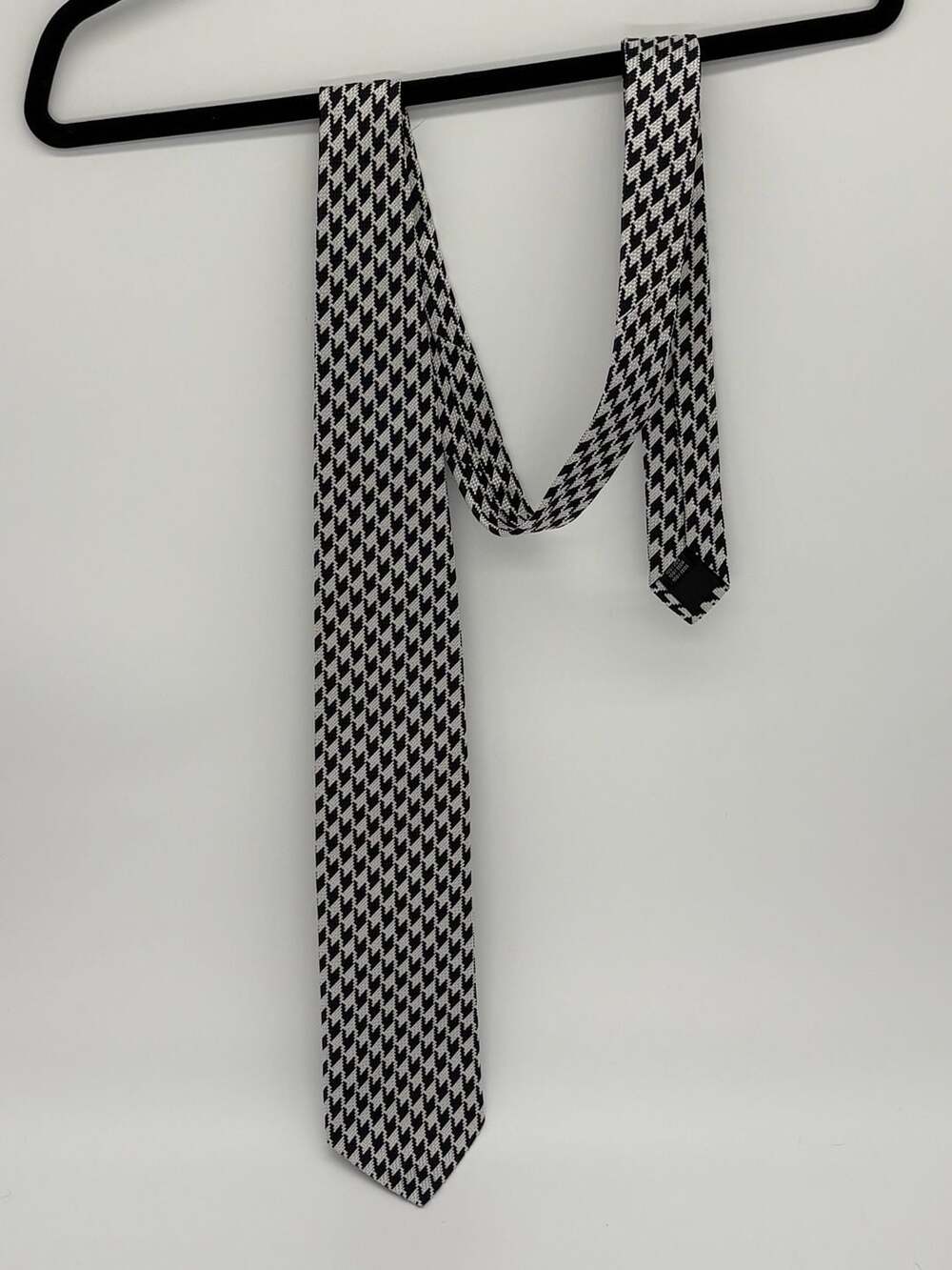 🖤 Gianfranco Ferre Black & White Houndstooth Silk Tie